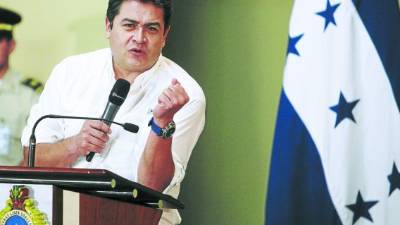 Juan Orlando Hernández confía en un triunfo de la Selección de Honduras.