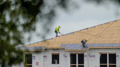 Trabajo de construcción en Orlando, Florida, el 16 de junio de 2023.