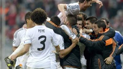 Jugadores del Real Madrid celebrando uno de los goles del partido ante Bayern.