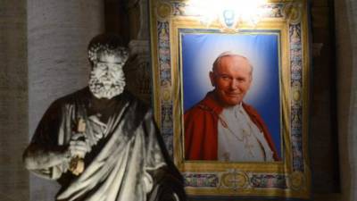 Juan Pablo II será canonizado por el papa Francisco.