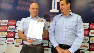 Fabián Coito, entrenador de la selección de Honduras anunció la lista de la Bicolor para los juegos ante Puerto Rico y Chile.