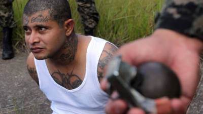 Dos granadas de fragmentación le hallaron al marero Maynor Antonio Vásquez.
