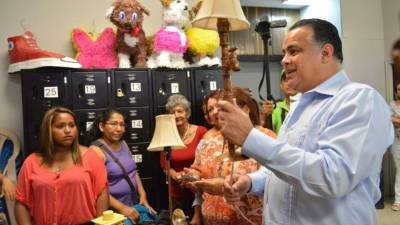 El alcalde Armando Calidonio presidió los actos.