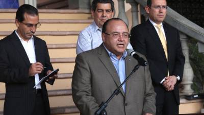 Roberto Ordóñez, Wilfredo Cerrato, Emil Hawit y Marlon Tábora confirmaron ayer el acuerdo alcanzado con la empresa Lufussa.