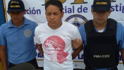 Osmanis Edgardo Maradiaga Méndez (27) llevaba a sus víctimas a hacer un recorrido por cajeros automáticos.