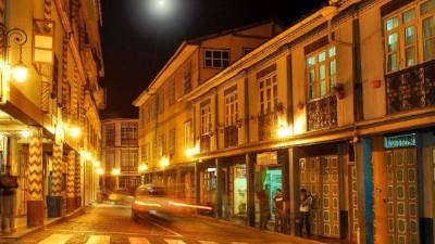 Escondidos entre su paraje y sus casas, aún se explotan minerales en esta ciudad.