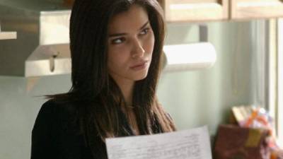 Nacida y criada en Puerto Rico, Sanchez lo ha hecho todo en su carrera: modelar, bailar, cantar, conducir un programa de variedades y actuar.