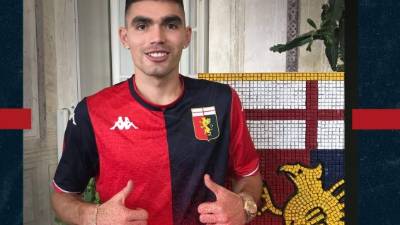 El Genoa hizo oficial el fichaje del mexicano Johan Vásquez. Foto Twitter @GenoaCFC.