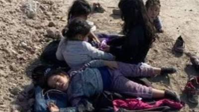 Las cinco niñas fueron halladas por la Patrulla Fronteriza. Una de ellas fue trasladada al hospital por tener fiebre./Twitter.