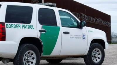 CBP dijo que, según los informes, las cámaras capturaron a dos sujetos disparando hacia el norte desde el lado mexicano del fronterizo Río Grande.