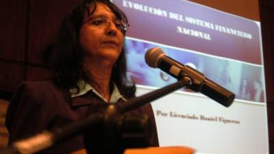 Liliana Castillo, presidenta del Colegio Hondureño de Economistas (CHE).