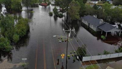 La furia del huracán, ahora convertido en tormenta tropical, ya pasó sin embargo, las lluvias intensas continúan.