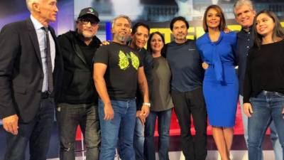 Daniel Coronel, presidente de noticias de Univisión, compartió esta fotografía de Jorge Ramos en el estudio de la cadena de televisión en Miami.