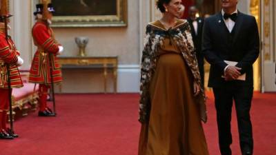 Jacinda Ardern (37) y su esposo, el periodista Clarke Gayford, dieron la bienvenida al primer hijo de la pareja./AFP.