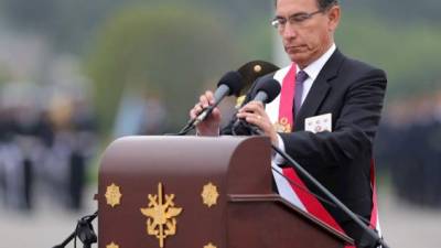 La mayor parte de las fuerzas políticas no parecen dispuestas a provocar un vacío de poder en la presidencia peruana en medio de la crisis económica y sanitaria por la Covid-19