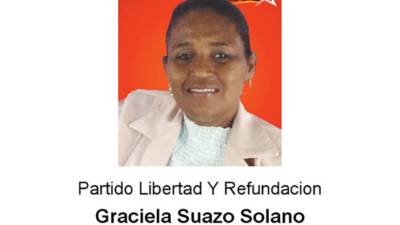 Honduran migrant, Graciela,16, plays with her five-month-old son Cesar, at the recreational room in 'Casas YMCA' migrant minors shelter in Tijuana, Baja California state, Mexico on August 10, 2018. - From the south border with Guatemala to the north border with the United States, AFP met during 24 hours migrants in pursue of their 'American dream' risking their lives though Mexican territory, who share their journey stories. (Photo by GUILLERMO ARIAS / AFP)