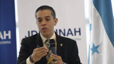 Odir Fernández, rector de la máxima casa de estudios.