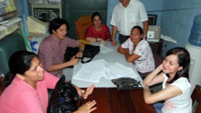 Alfonso Bonilla, director municipal de Salud de El Progreso, recibió a los médicos.