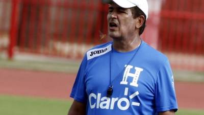 Jorge Luis Pinto durante un entrenamiento de la Selección de Honduras en Houston.