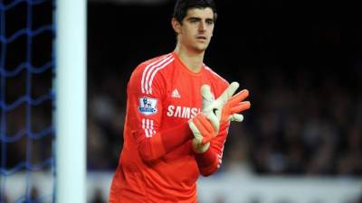 Courtois se perfila como el heredero de Petr Cech en la cabaña londinense.