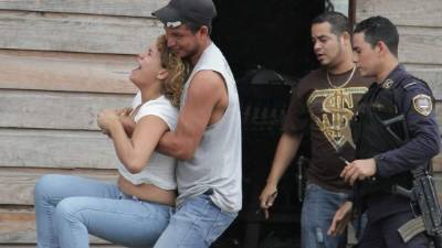 Parientes de José Romero llegaron al lugar del crimen.