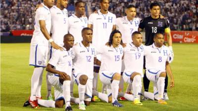 Honduras desperdició la ocasión de dar un salto al Mundial al empatar con Panamá.