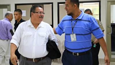 El exalcalde Óscar Kilgore cuando ingresaba a los tribunales en su segundo día de juicio oral y público. Foto: Jordan Perdomo