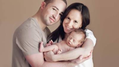 Los padres primerizos sienten una mezcla de emociones.