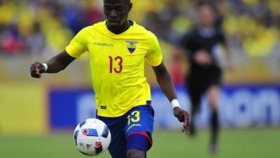 Enner Valencia podrá jugar este martes con Ecuador ante Bolivia en La Paz.