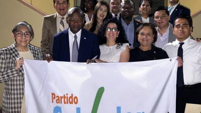 Diputados del Partido Salvador de Honduras.