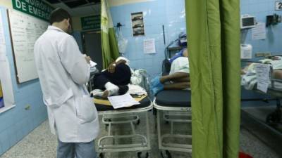 Los pacientes de escasos recursos económicos que llegan al Hospital Escuela Universitario son los más afectados por los altos cobros.