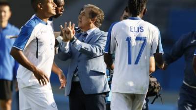 Jorge Luis Pinto y sus dirigidos se juegan el partido clave el próximo 2 de septiembre contra Canadá.