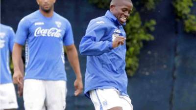 HOUSTON, TX - 29 de septiembre: Boniek Garcia # 27 del Dynamo de Houston celebra su gol en el segundo tiempo ante el Revolution de Nueva Inglaterra en el estadio de BBVA Compass el 29 de septiembre de 2012 en Houston, Texas. Houston gana 2-0. (Foto por Bob Levey / Getty Images)