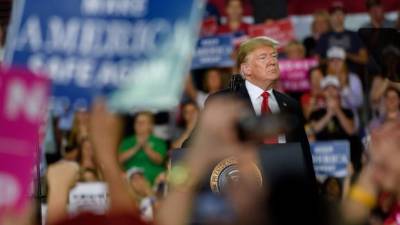 Parece que a Trump se le acaban las opciones musicales para sus eventos.