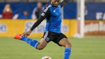 El defensa hondureño, Víctor Bernárdez será clave en el encuentro ante el Atlético.