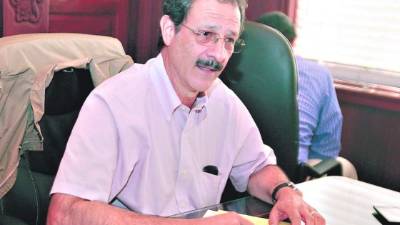 Mauricio Villeda sigue siendo un duro crítico.