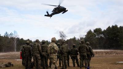 Estados Unidos ordenó el despliegue de otros 700 militares en bases de Polonia como parte del refuerzo a la OTAN.