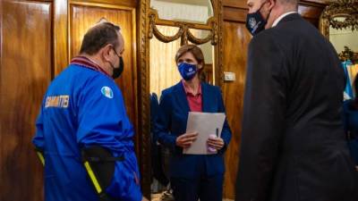 Representantes de Estados Unidos esperan que las autoridades guatemaltecas dejen trabajar a las organizaciones no gubernamentales sin interferencia innecesaria.