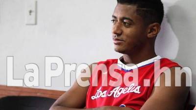 Momento en que Lozano esperaba ser atendido.