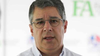 Rafael Villeda atendió a los medios de comunicación.