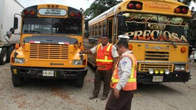 'Estos conductores aprovecharon para salirse de sus rutas legales y venir a dejarlos a precios altos no autorizados' afirmaron las autoridades.
