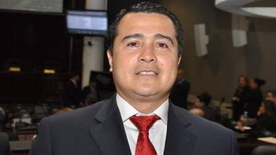Juan Antonio (Tony) Hernández viajó acompañado de un abogado a Estados Unidos.