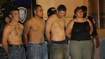 Los pandilleros Marvin Ismael Reyes, alias Smoking, y Elvin Omar Herrera López, alias Stuar, participaron en el crimen de las fiscales Marlene Banegas y Olga Patricia Eufragio.