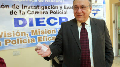 Eduardo Villanueva aseguró que se prevé aplicar pruebas de confianza a la cúpula.