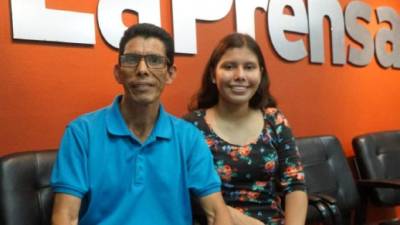 José Zelaya y su hija Scarleth Jackeline visitaron la redacción de Diario LA PRENSA para hablar sobre las expectativas en torno a su carrera. foto: josé cantarero.
