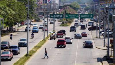 San Pedro recibe más de medio millón de vehículos, unos 250,000 de otros municipios.