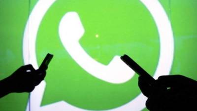 Sujetos a través de WhatsApp se hacen pasan por representantes de empresas de encomienda y piden a la persona depositar dinero para el recibir el paquete.