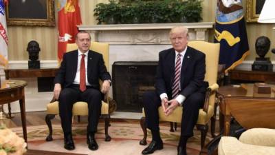 Trump recibió a su homólogo turco en la Casa Blanca este martes. AFP.