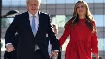 Boris Johnson y su esposaa Carrie dieron la bienvenida al segundo hijo de la pareja.