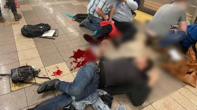 Al menos 12 personas resultaron heridas de bala tras registrarse un nuevo tiroteo masivo en Nueva York.